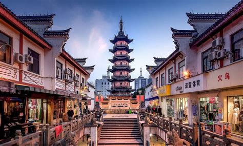 Shopping in Ningbo .